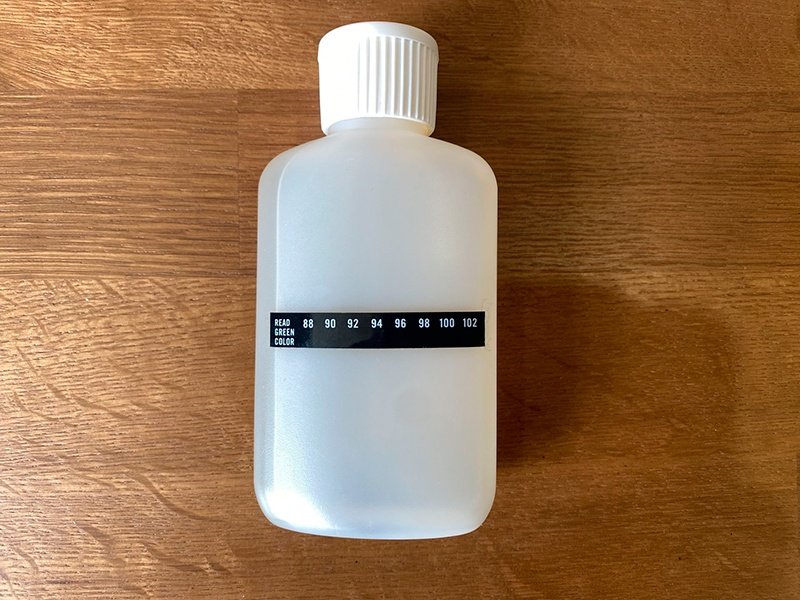 empty urine bottle